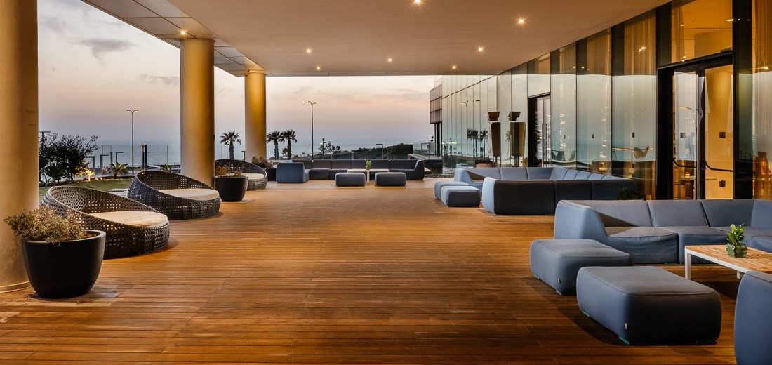 VERT Lagoon Netanya Lobby Terrace