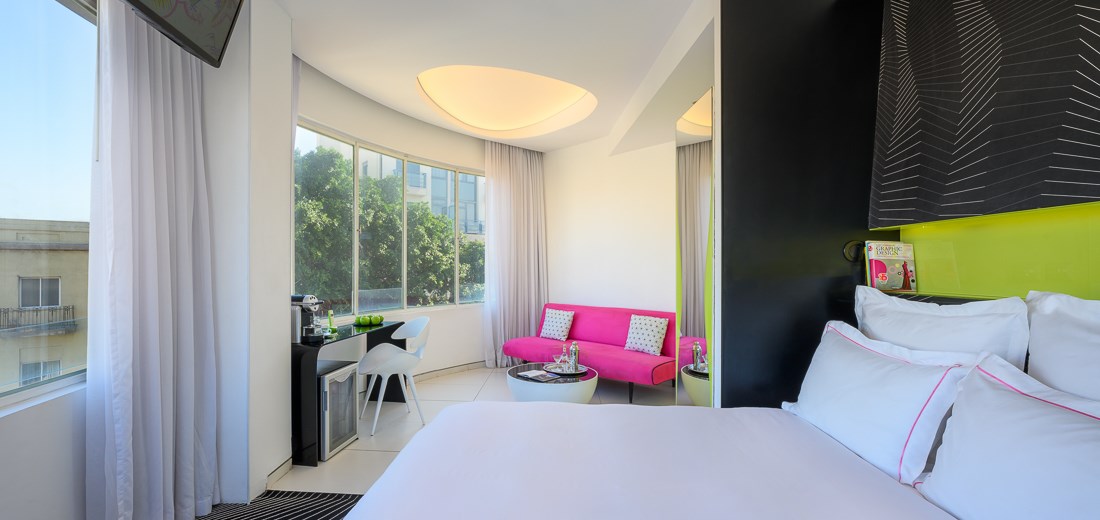 Circle Suite