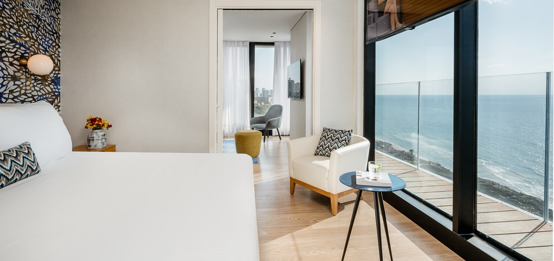 VERT Lagoon Netanya Executive Suite