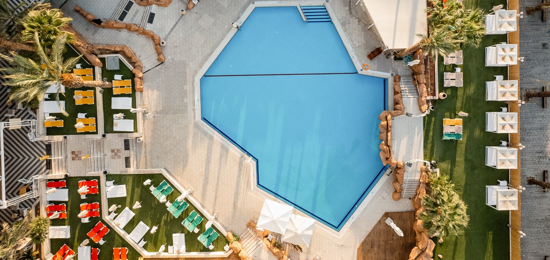 Vert Pool Up view 